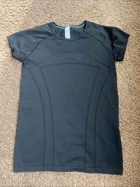 Ivivva Black Athletic Top Size 14